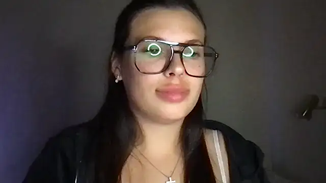 MoonriseGoddess webcam