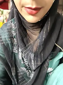 Indian-Aleena webcam