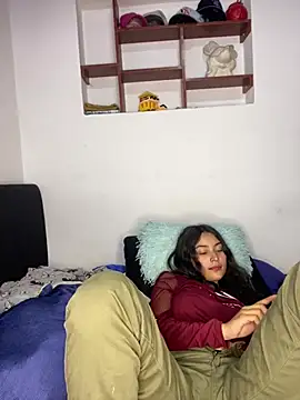 hotwife26 webcam