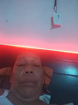 Ruby-Hot-Milf webcam