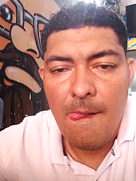 sexyandres_23 webcam