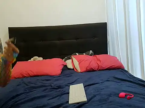 july_fucha webcam