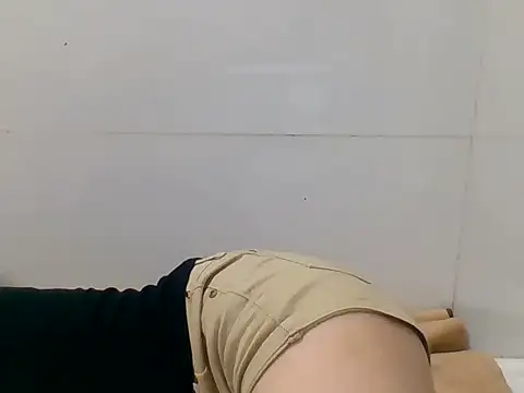 kiraa-007 webcam