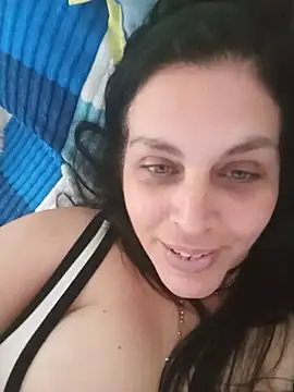 CRUELLAXX webcam