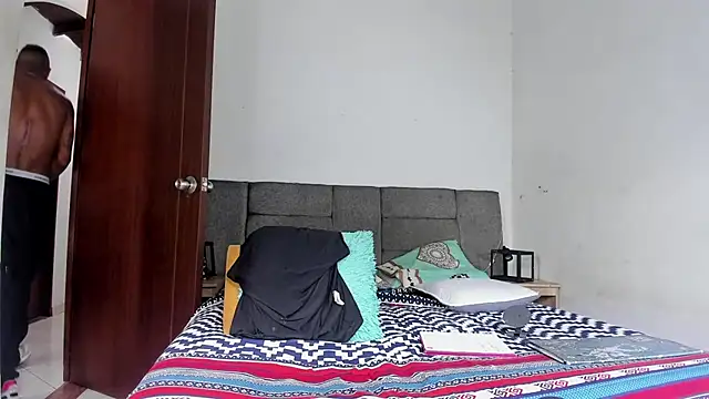 tom_colinn live sex cam