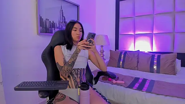 MeganPresleyy webcam