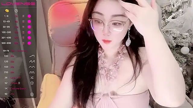 Monica-666888- webcam