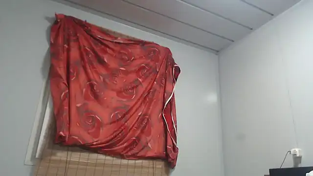 fulloferotic webcam