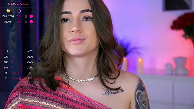AishaSins webcam