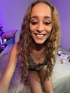 Crazycouplelive_ webcam