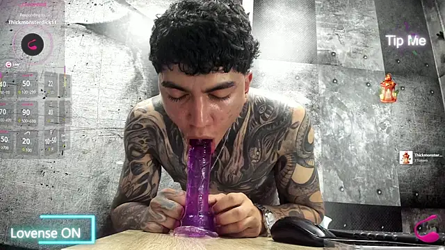 Gury_tattoo live sex cam
