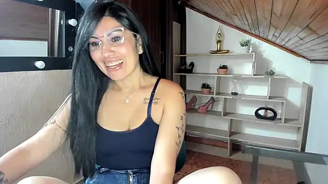 Tania_mature webcam