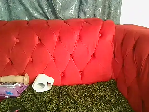 sexy_bobey (F young) - be nasty and juicy creamly