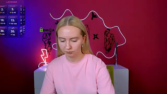 mila_glow1 webcam