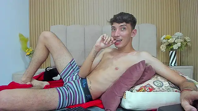 MichaelVasquex webcam