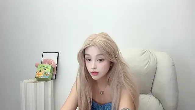 jiangjiang2005 webcam