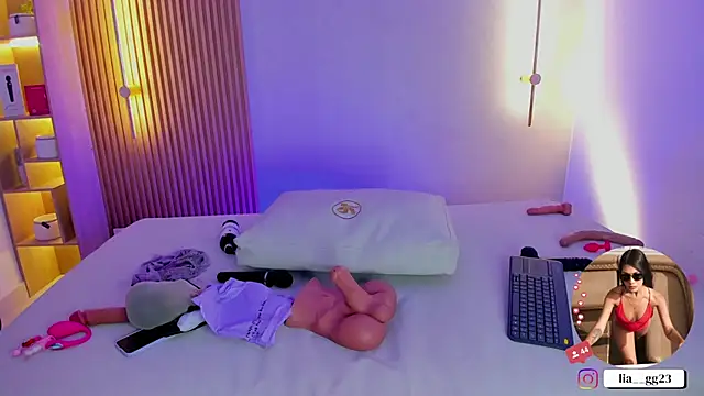 liah_cleir webcam