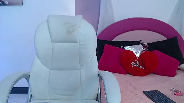 Suzy1_ webcam