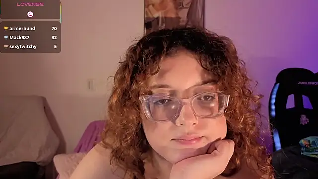 Mia_Franklyn webcam