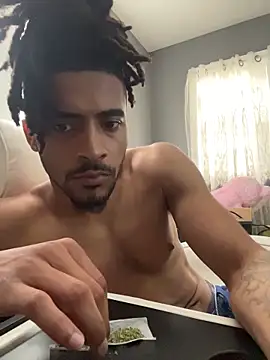 Mellyj053 webcam