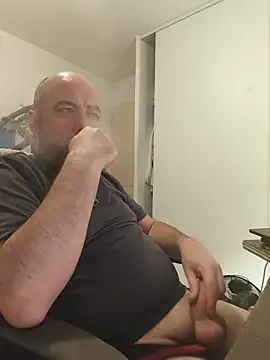 veryverybigdick45 webcam
