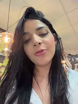 ArieliciousXXX webcam