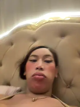 SushiPinayTS webcam