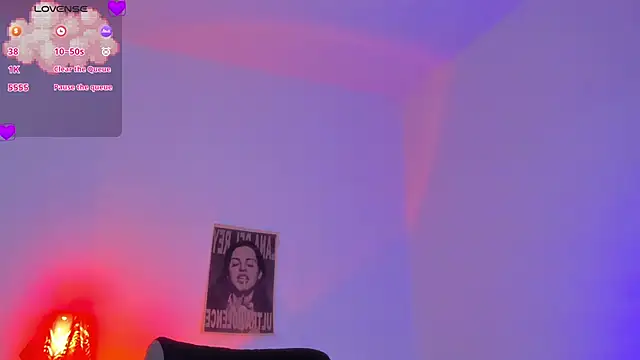 MarieTaylor_ webcam
