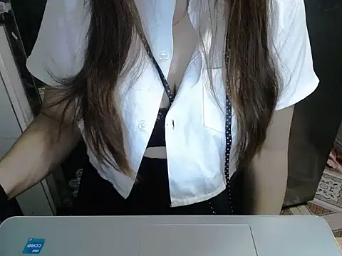 maian_love webcam