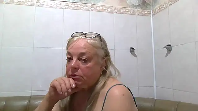 LinaLight88 webcam