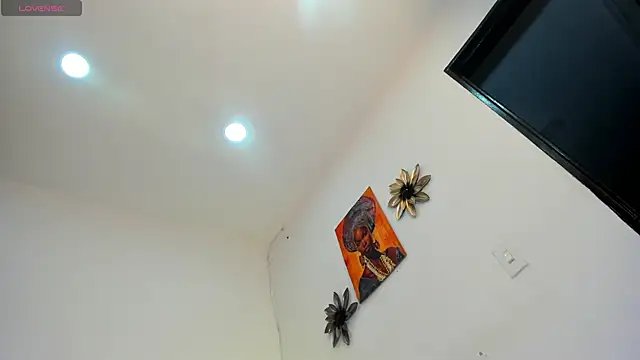 MiaEvans0 webcam