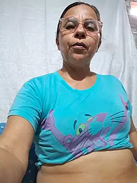 Sweet-Hot-Sucking webcam