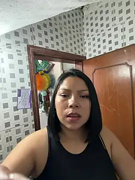 ISABELLA__LUNA webcam