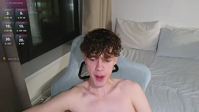 cute_thomas webcam