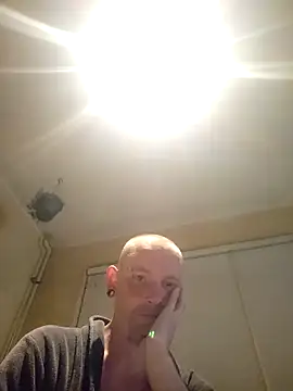 piercingpik webcam