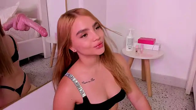 Sofi_glow webcam