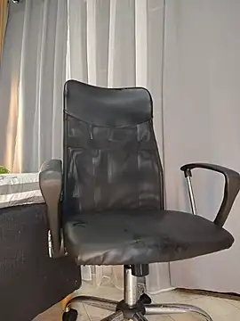 Oliver_bigblack_cock webcam