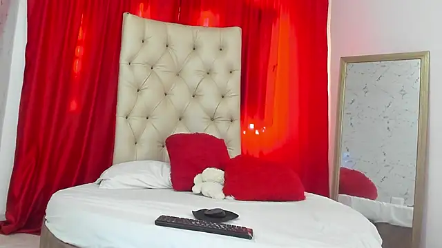 Jana_strawberry webcam