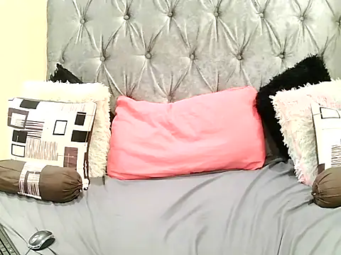Naughtygirlxxx20 webcam