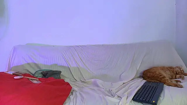 Nikki__uwu webcam