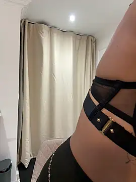 Lalla_Amani webcam