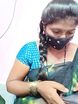 CuteDevilAnu webcam