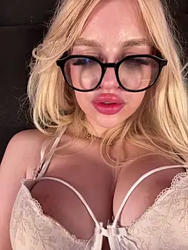 Steffi_Snowbunny webcam