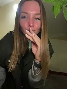 KrisMagnoly webcam
