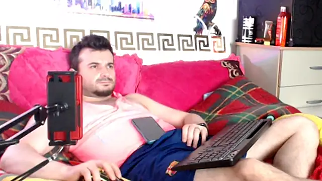 KingOfSinRO69 webcam