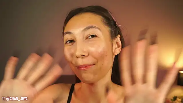 bigboobsarya webcam