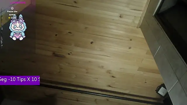 Sally23_ webcam
