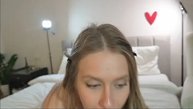 ella_twinkl webcam