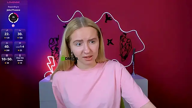 mila_glow1 webcam