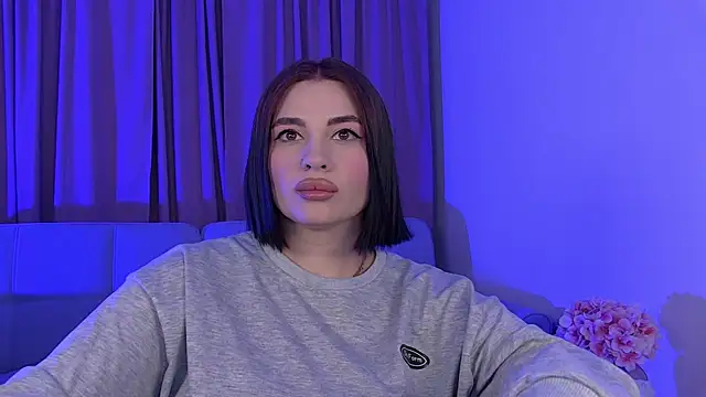 AdrianaToress webcam